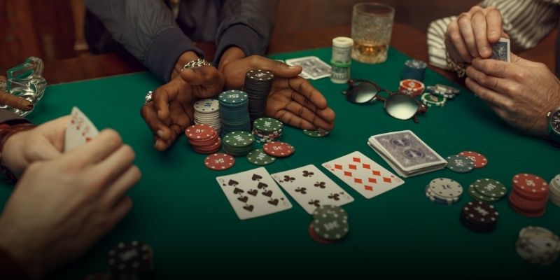 choi poker tien that giup ban nhan ve nhieu thuong khung Chơi poker tiền thật giúp bạn nhận về nhiều thưởng khủng